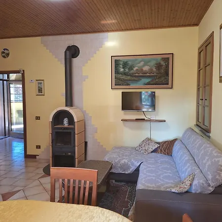 Eli's House Apartment *
